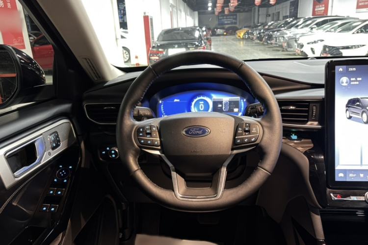 Used Ford Explorer 2020 EcoBoost 285 4x4 Titanium Edition 6 Seats Interior 1