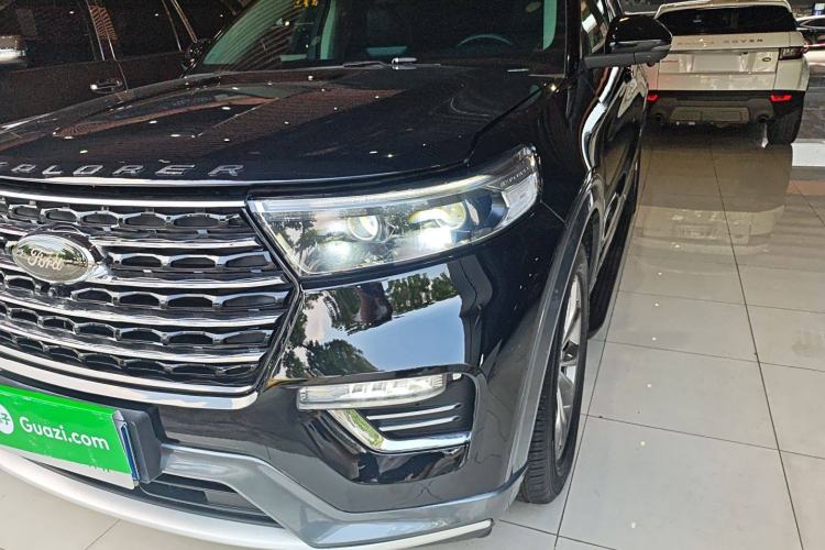 Used Ford Explorer 2020 EcoBoost 285 Rear-Drive Trend Edition 7-Seater Left Front Headlight