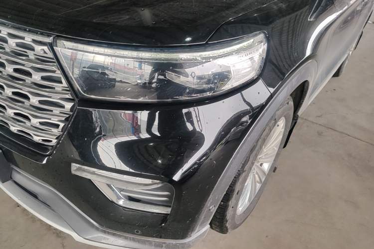 Used Ford Explorer 2020 EcoBoost 285 4x4 Titanium Edition 6 Seats Left Front Headlight