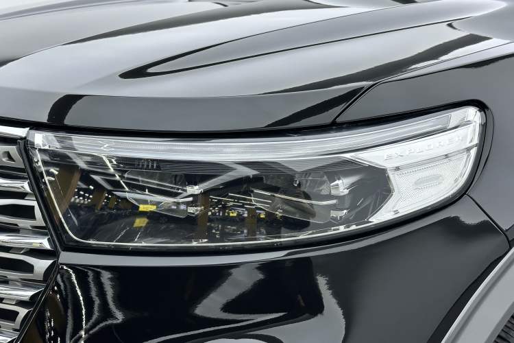 Used Ford Explorer 2020 EcoBoost 285 4x4 Titanium Edition 6 Seats Left Front Headlight