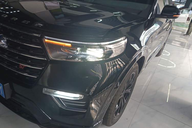 Used Ford Explorer 2020 EcoBoost 285 4x4 Trend Edition 7-Seater Left Front Headlight