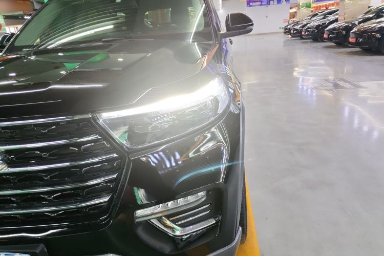 Used Ford Explorer 2020 EcoBoost 285 Four-Wheel Drive Trend Edition 6 Seats Left Front Headlight