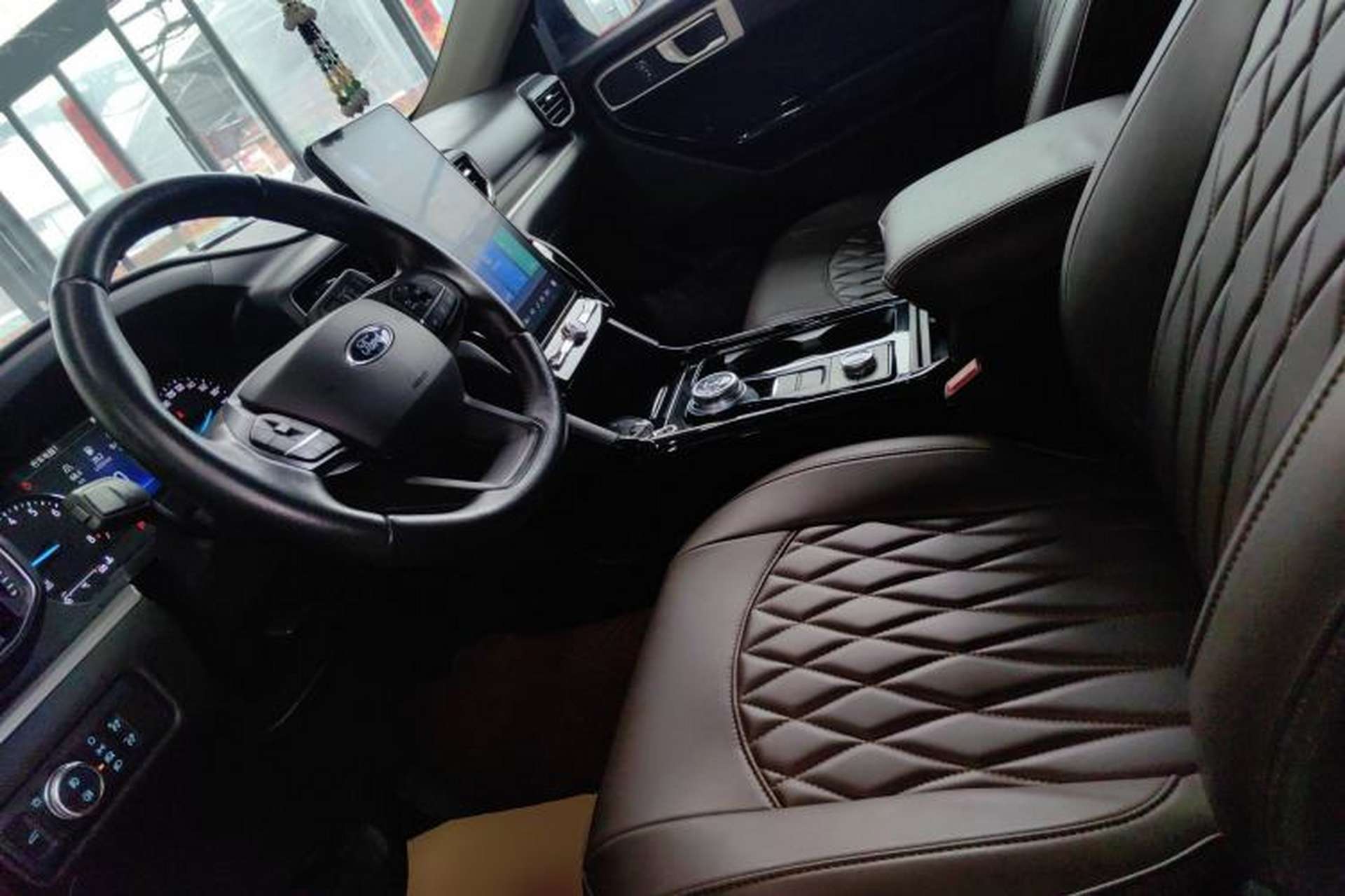 Used Ford Explorer 2020 EcoBoost 285 4x4 Trend Edition 7-Seater Left Front Seat