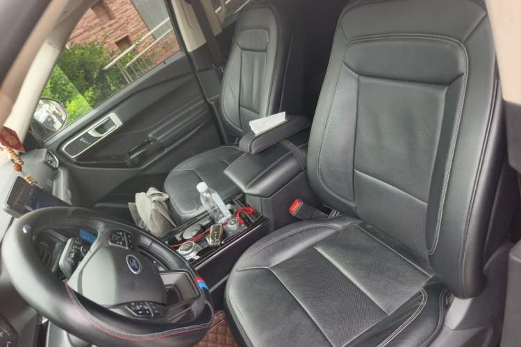 Used Ford Explorer 2020 EcoBoost 285 Four-Wheel Drive Trend Edition 6 Seats Left Front Seat
