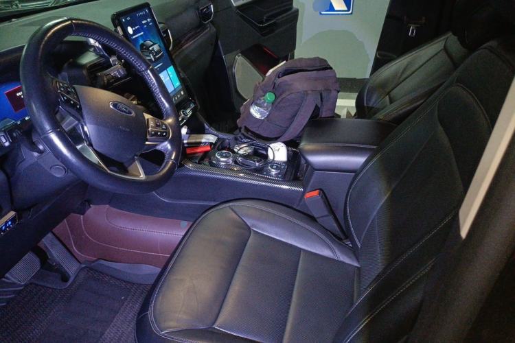 Used Ford Explorer 2020 EcoBoost 285 4x4 Titanium Edition 6 Seats Left Front Seat