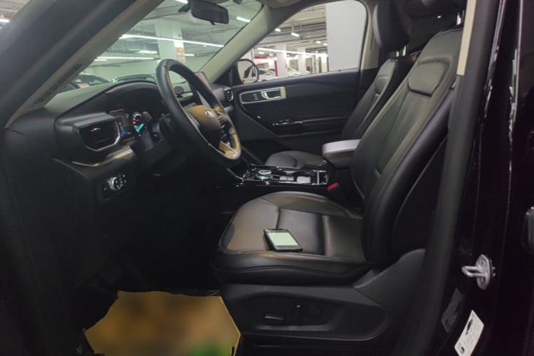 Used Ford Explorer 2020 EcoBoost 285 Rear-Drive Trend Edition 7-Seater Left Front Seat