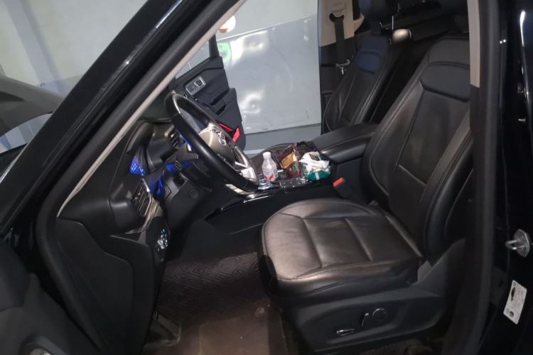 Used Ford Explorer 2020 EcoBoost 285 4x4 Titanium Edition 6 Seats Left Front Seat
