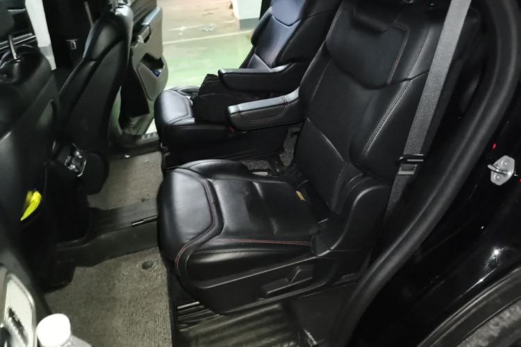 Used Ford Explorer 2020 EcoBoost 285 4x4 Sport Edition ST-LINE 6-Seater Left Rear Seat