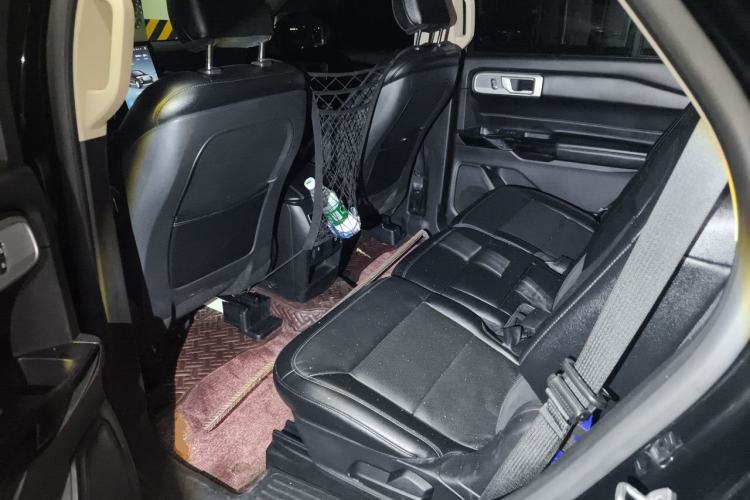 Used Ford Explorer 2020 EcoBoost 285 4x4 Titanium Edition 7-Seater Left Rear Seat