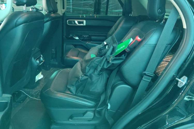 Used Ford Explorer 2020 EcoBoost 285 Four-Wheel Drive Trend Edition 6 Seats Left Rear Seat