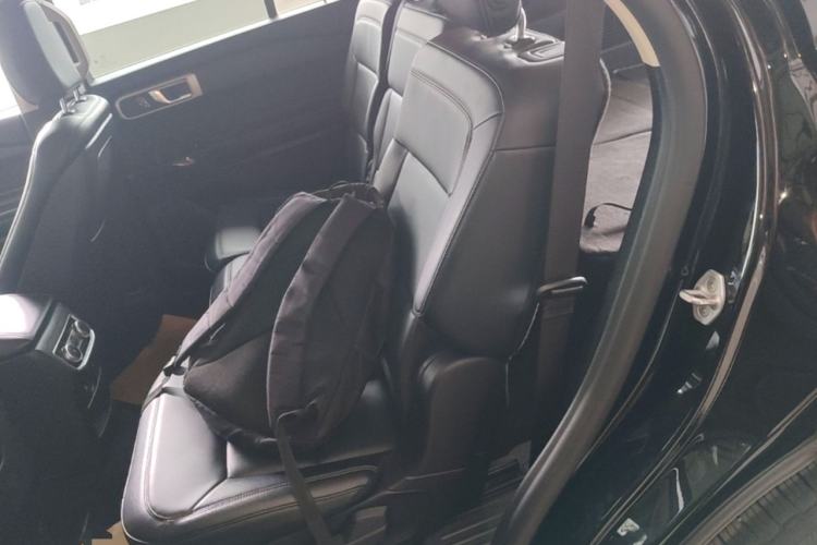 Used Ford Explorer 2020 EcoBoost 285 Rear-Drive Trend Edition 7-Seater Left Rear Seat