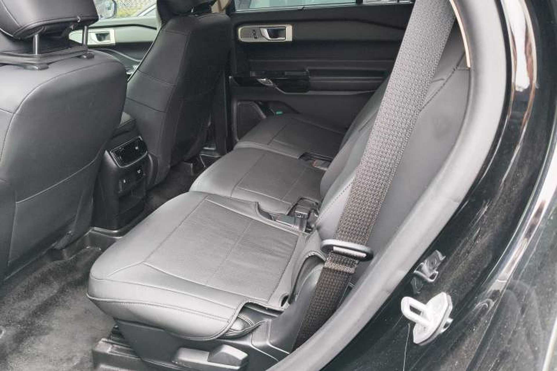 Used Ford Explorer 2020 EcoBoost 285 4x4 Titanium Edition 7-Seater Left Rear Seat