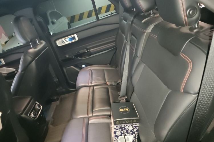 Used Ford Explorer 2020 EcoBoost 285 Four-Wheel Drive Sport Edition ST-LINE 7-Seater Left Rear Seat