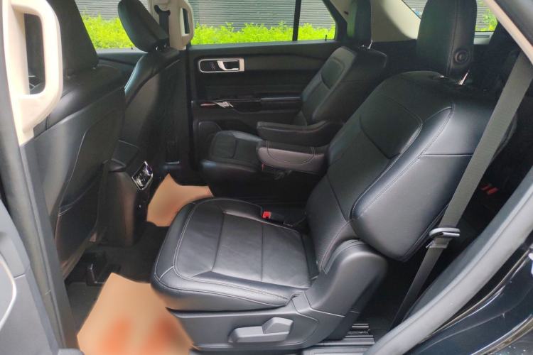 Used Ford Explorer 2020 EcoBoost 285 Four-Wheel Drive Trend Edition 6 Seats Left Rear Seat