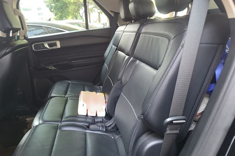 Used Ford Explorer 2020 EcoBoost 285 4x4 Trend Edition 7-Seater Left Rear Seat
