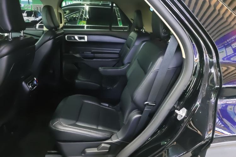 Used Ford Explorer 2020 EcoBoost 285 Four-Wheel Drive Trend Edition 6 Seats Left Rear Seat