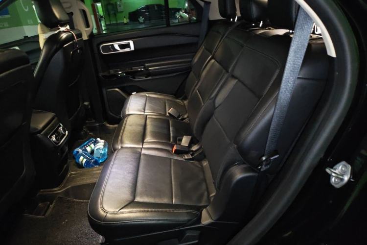Used Ford Explorer 2020 EcoBoost 285 Rear-Drive Trend Edition 7-Seater Left Rear Seat