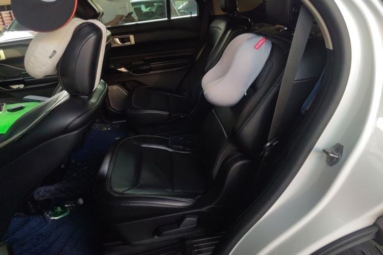 Used Ford Explorer 2020 EcoBoost 285 4x4 Titanium Edition 6 Seats Left Rear Seat