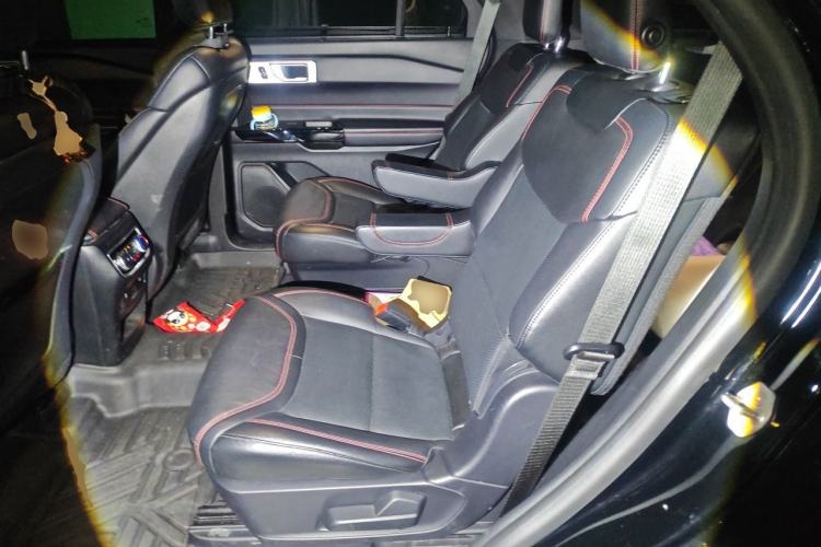 Used Ford Explorer 2020 EcoBoost 285 4x4 Sport Edition ST-LINE 6-Seater Left Rear Seat