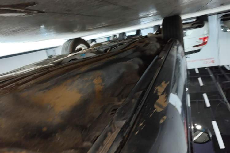Used Ford Explorer 2020 EcoBoost 285 4x4 Titanium Edition 7-Seater Left Side Sill