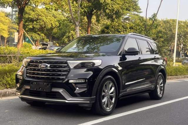 Ojetý Ford Explorer 2020 EcoBoost 285 Rear-Drive Trend Edition 7-Seater