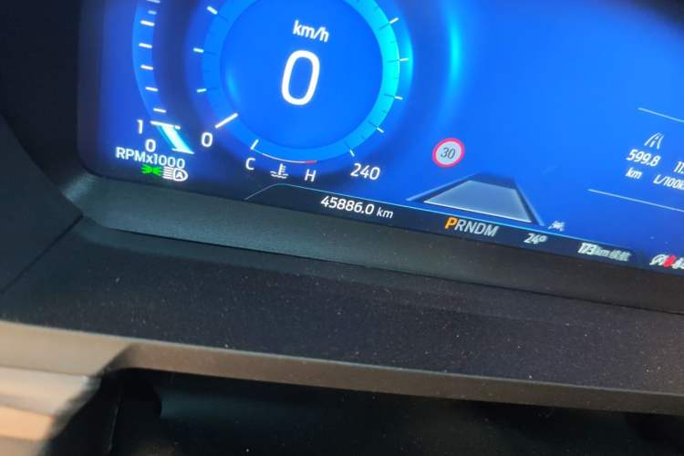 Used Ford Explorer 2020 EcoBoost 285 4x4 Titanium Edition 7-Seater Odometer Close Up