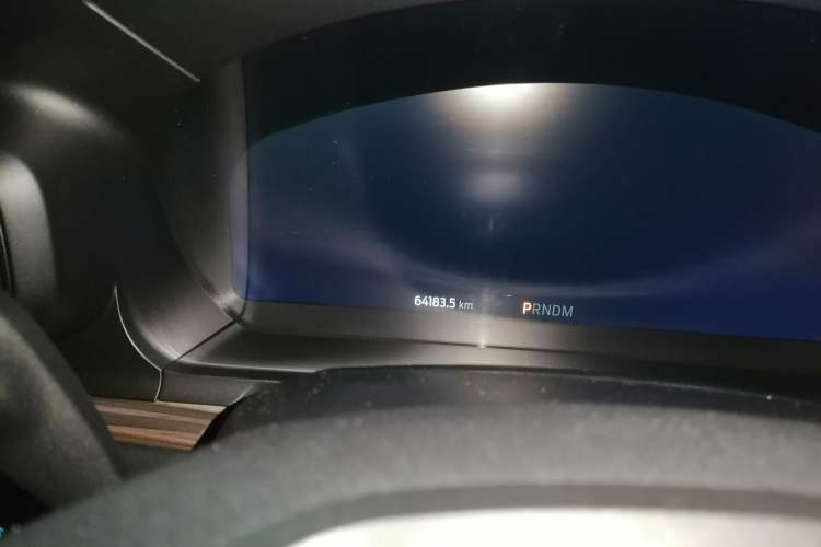Used Ford Explorer 2020 EcoBoost 285 4x4 Titanium Edition 7-Seater Odometer Close Up