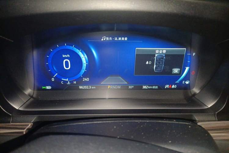 Used Ford Explorer 2020 EcoBoost 285 4x4 Titanium Edition 6 Seats Odometer Close Up