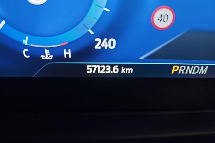 Used Ford Explorer 2020 EcoBoost 285 Four-Wheel Drive Sport Edition ST-LINE 7-Seater Odometer Close Up