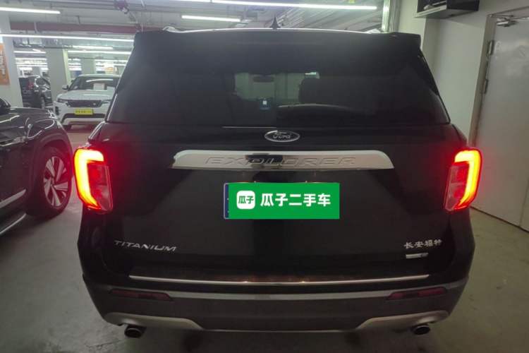 Used Ford Explorer 2020 EcoBoost 285 4x4 Titanium Edition 6 Seats Rear