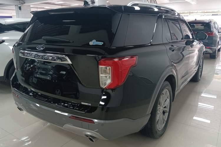 Used Ford Explorer 2020 EcoBoost 285 Rear-Drive Trend Edition 7-Seater Rear Right 45 Deg