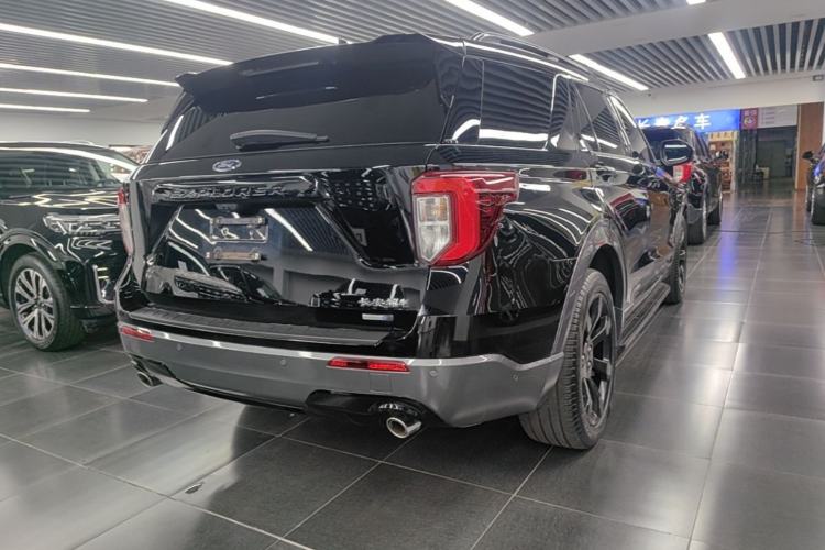 Used Ford Explorer 2020 EcoBoost 285 4x4 Sport Edition ST-LINE 6-Seater Rear Right 45 Deg