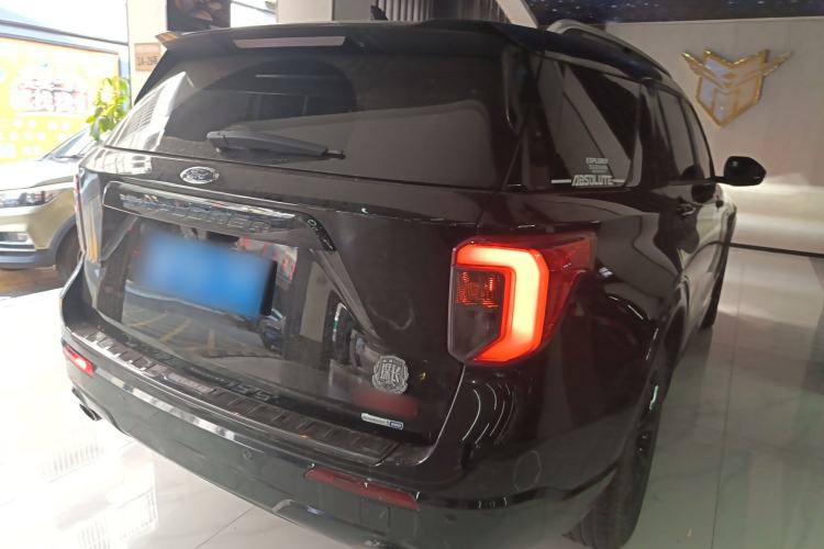 Used Ford Explorer 2020 EcoBoost 285 4x4 Trend Edition 7-Seater Rear Right 45 Deg