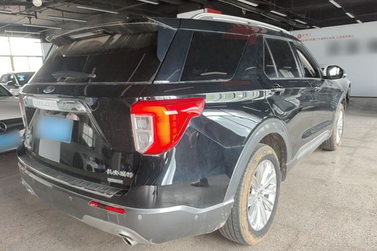 Used Ford Explorer 2020 EcoBoost 285 4x4 Titanium Edition 7-Seater Rear Right 45 Deg