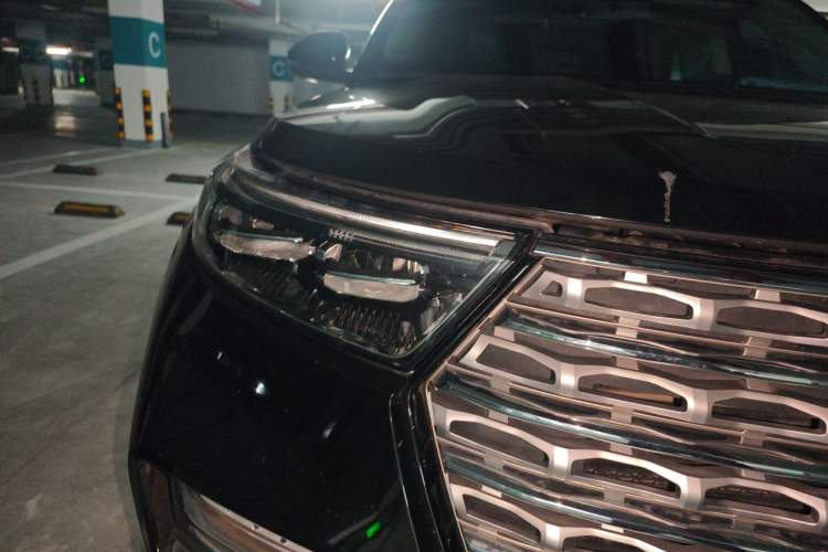 Used Ford Explorer 2020 EcoBoost 285 4x4 Titanium Edition 6 Seats Right Front Headlight