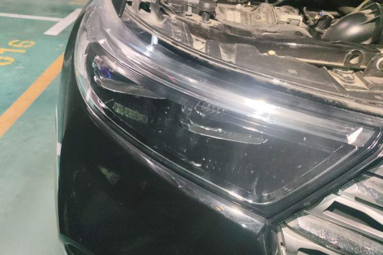 Used Ford Explorer 2020 EcoBoost 285 4x4 Titanium Edition 6 Seats Right Front Headlight