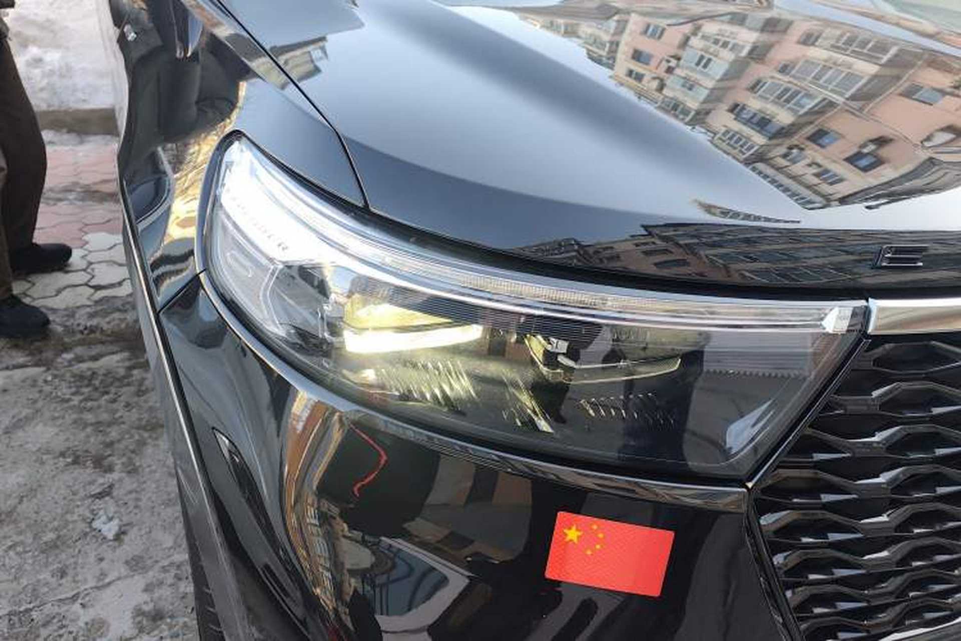Used Ford Explorer 2020 EcoBoost 285 4x4 Trend Edition 7-Seater Right Front Headlight