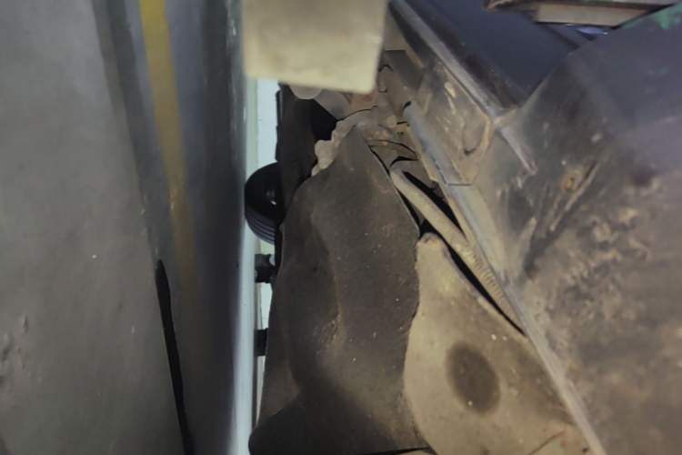 Used Ford Explorer 2020 EcoBoost 285 Rear-Drive Trend Edition 7-Seater Right Side Sill