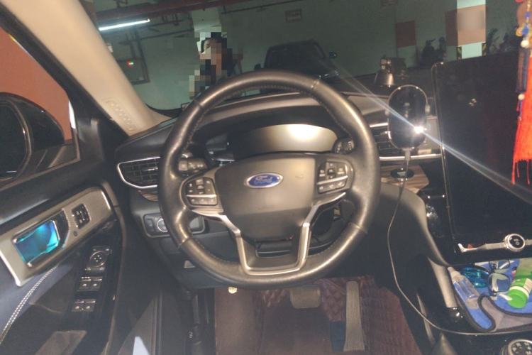 Used Ford Explorer 2020 EcoBoost 285 4x4 Titanium Edition 7-Seater Steering Wheel