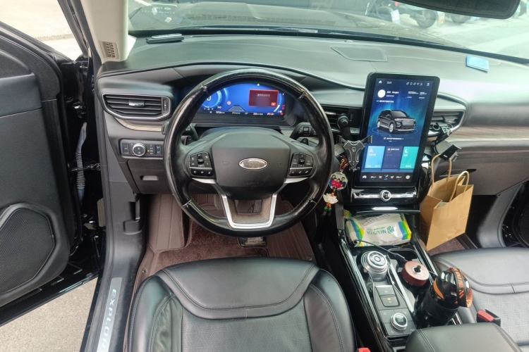 Used Ford Explorer 2020 EcoBoost 285 4x4 Platinum Edition 7-Seater Steering Wheel