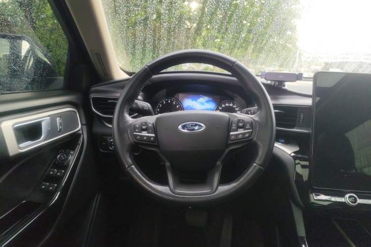Used Ford Explorer 2020 EcoBoost 285 4x4 Trend Edition 7-Seater Steering Wheel