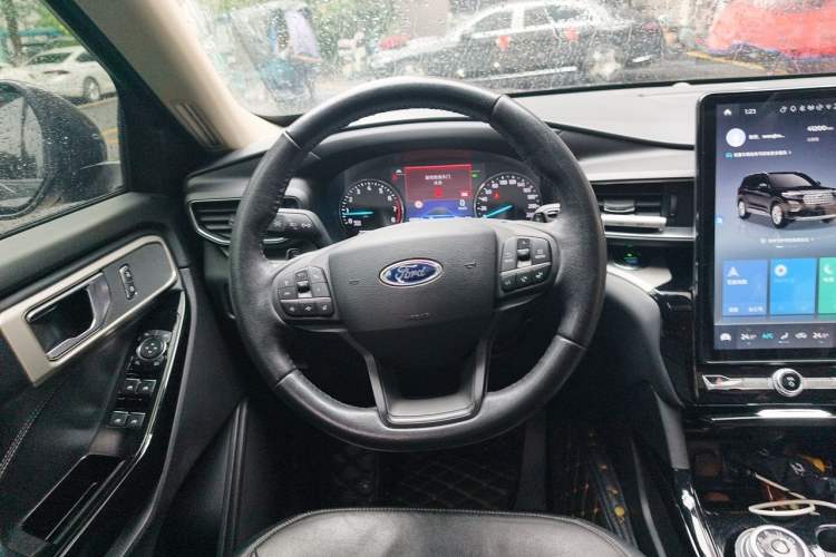 Used Ford Explorer 2020 EcoBoost 285 Four-Wheel Drive Trend Edition 6 Seats Steering Wheel