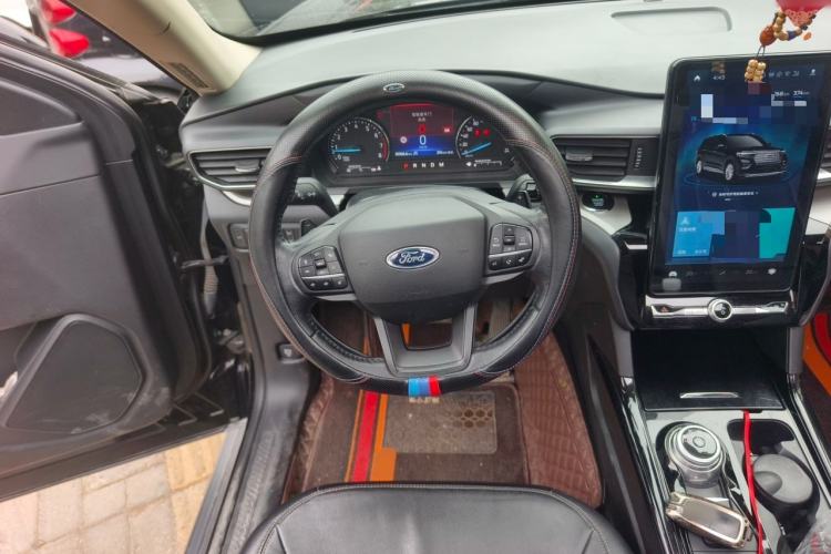 Used Ford Explorer 2020 EcoBoost 285 Four-Wheel Drive Trend Edition 6 Seats Steering Wheel