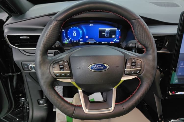 Used Ford Explorer 2020 EcoBoost 285 4x4 Sport Edition ST-LINE 6-Seater Steering Wheel