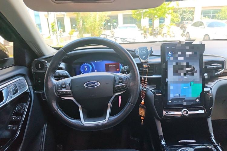 Used Ford Explorer 2020 EcoBoost 285 4x4 Titanium Edition 7-Seater Steering Wheel
