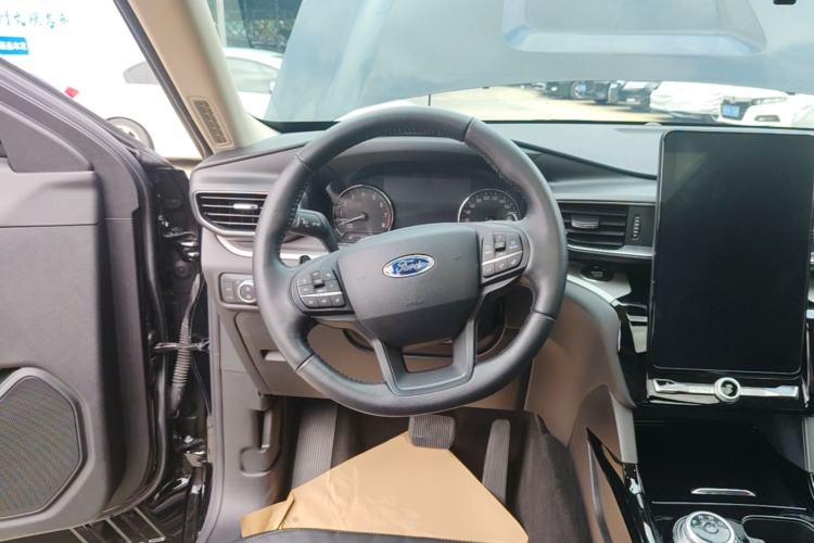 Used Ford Explorer 2020 EcoBoost 285 Rear-Drive Trend Edition 7-Seater Steering Wheel