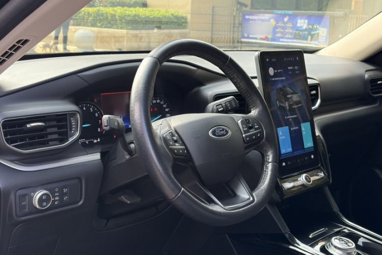Used Ford Explorer 2020 EcoBoost 285 Rear-Drive Trend Edition 7-Seater Steering Wheel