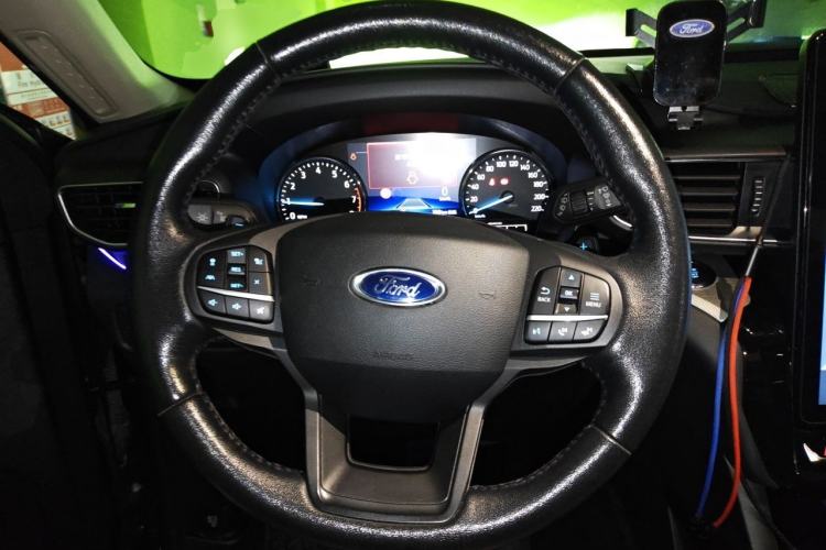 Used Ford Explorer 2020 EcoBoost 285 Rear-Drive Trend Edition 7-Seater Steering Wheel