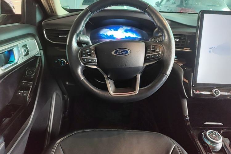 Used Ford Explorer 2020 EcoBoost 285 4x4 Titanium Edition 7-Seater Steering Wheel