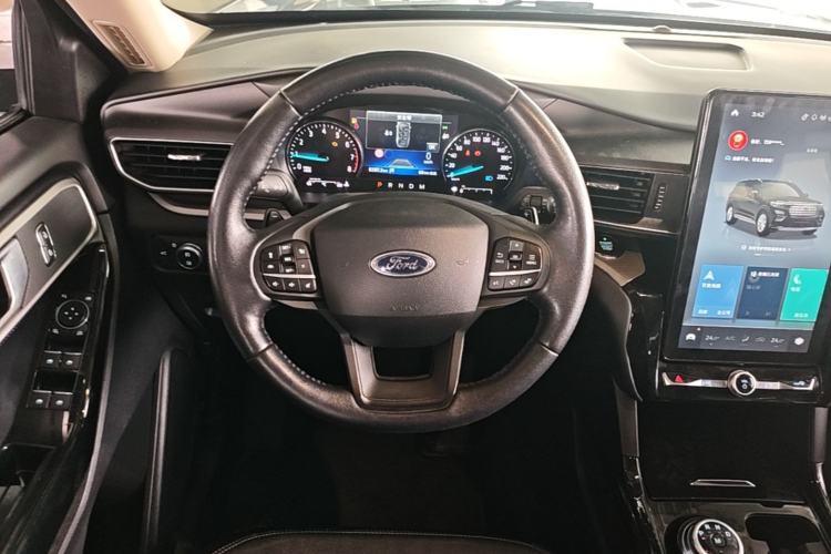 Used Ford Explorer 2020 EcoBoost 285 Rear-Drive Trend Edition 6 Seats Steering Wheel
